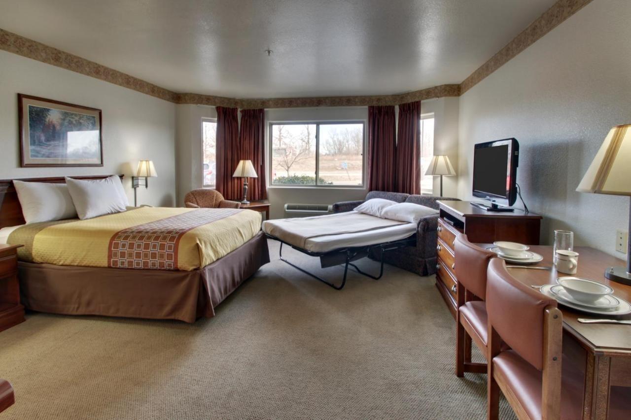 All Towne Suites 세인트 로버트 외부 사진