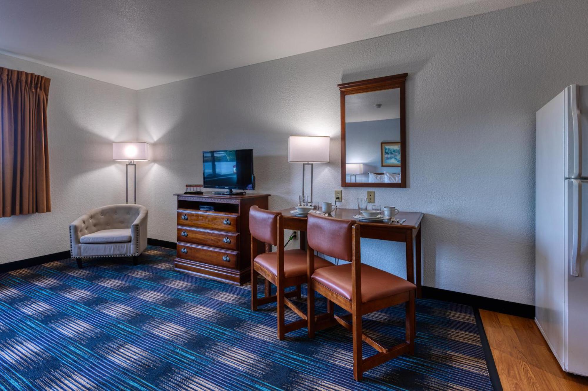 All Towne Suites 세인트 로버트 외부 사진
