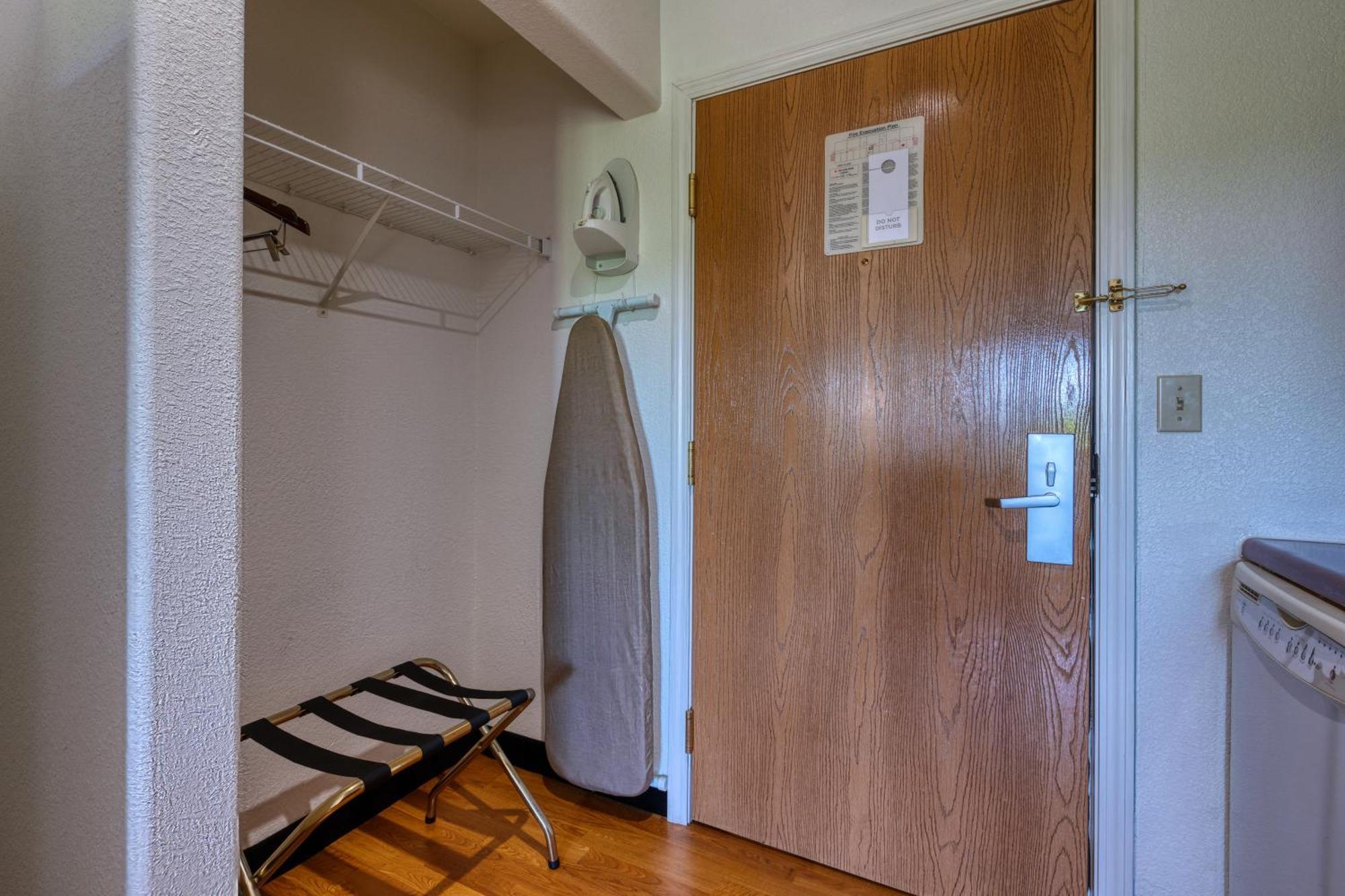 All Towne Suites 세인트 로버트 외부 사진