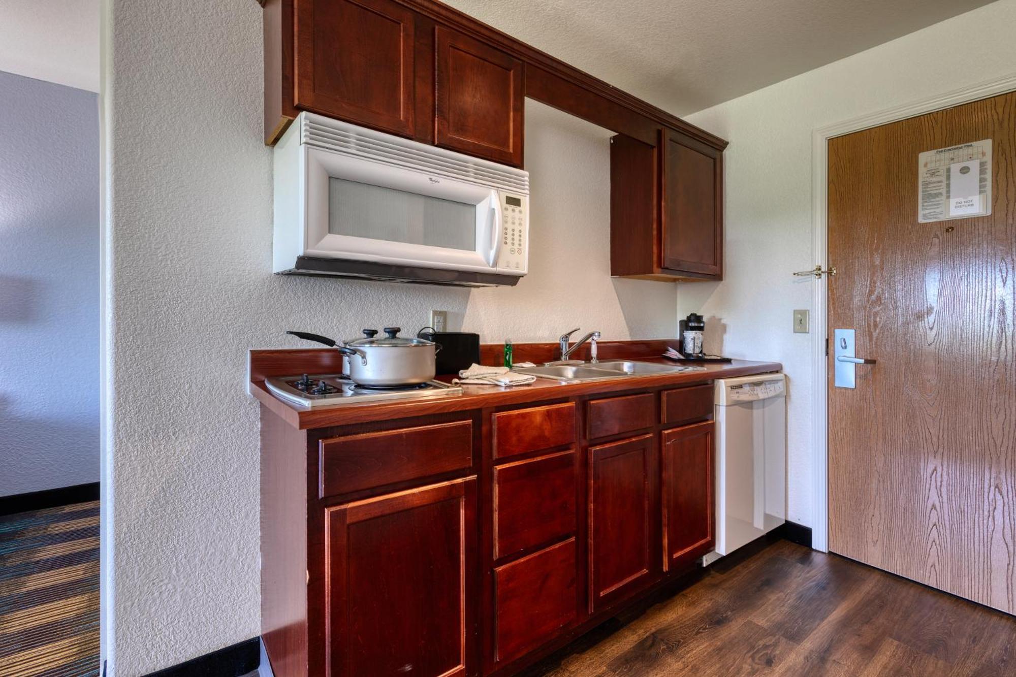 All Towne Suites 세인트 로버트 외부 사진