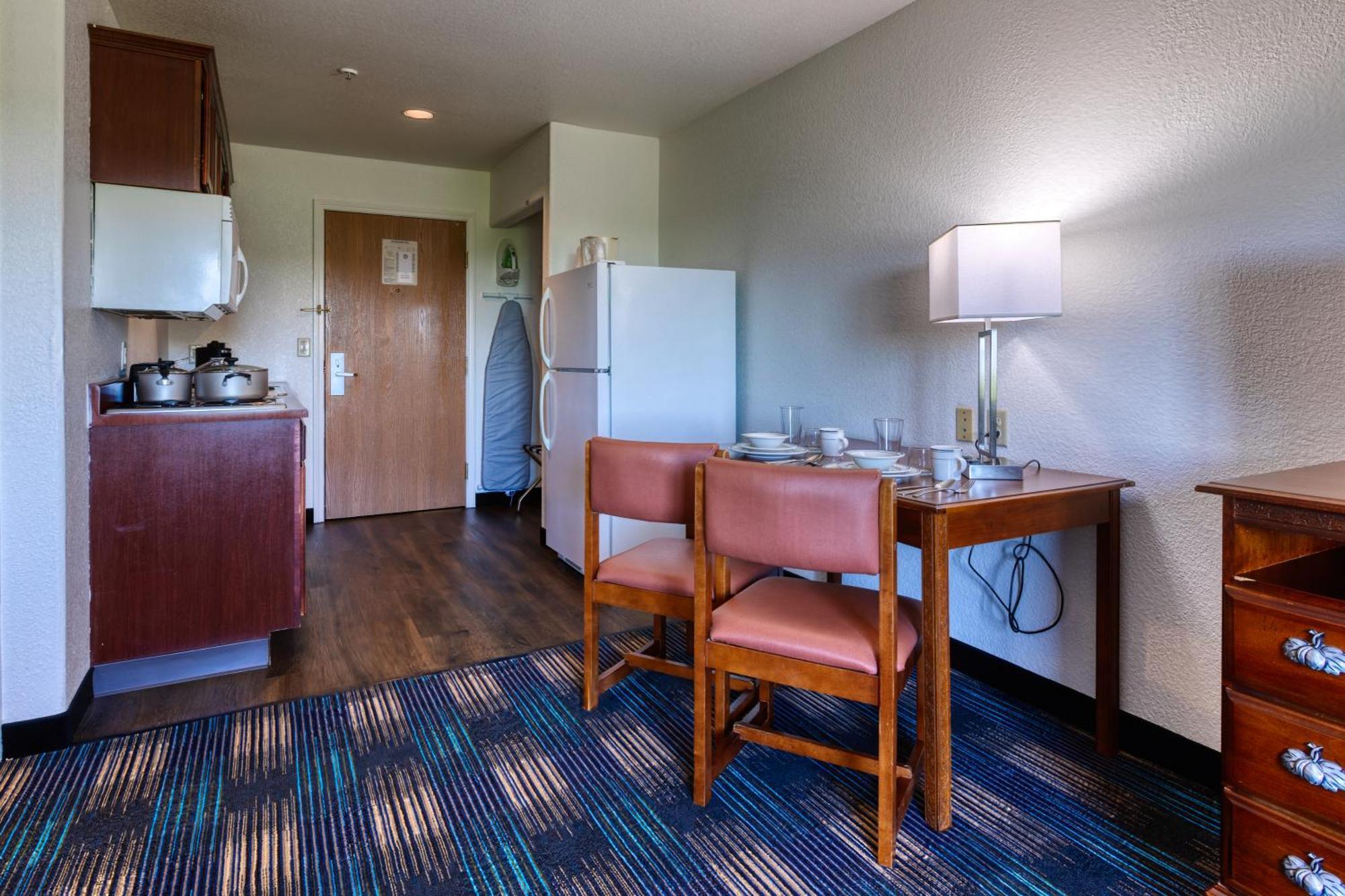 All Towne Suites 세인트 로버트 외부 사진