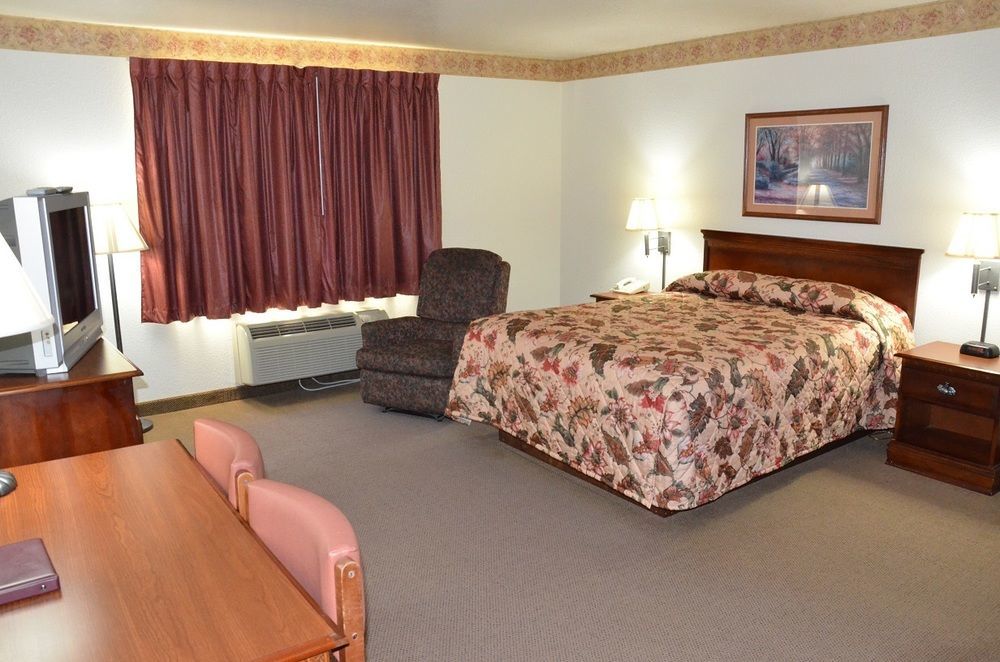 All Towne Suites 세인트 로버트 외부 사진
