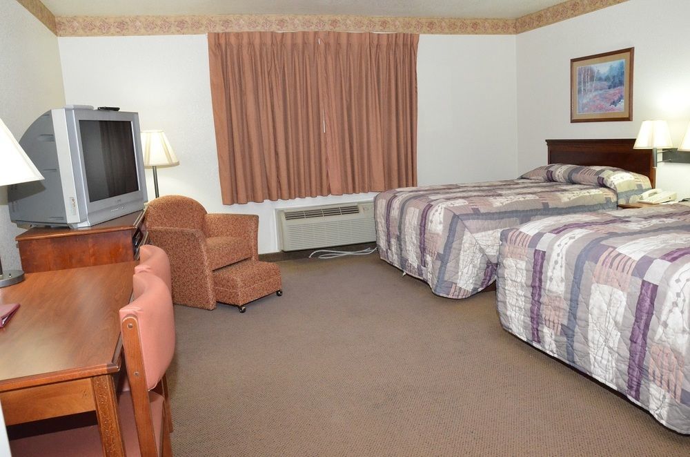 All Towne Suites 세인트 로버트 외부 사진
