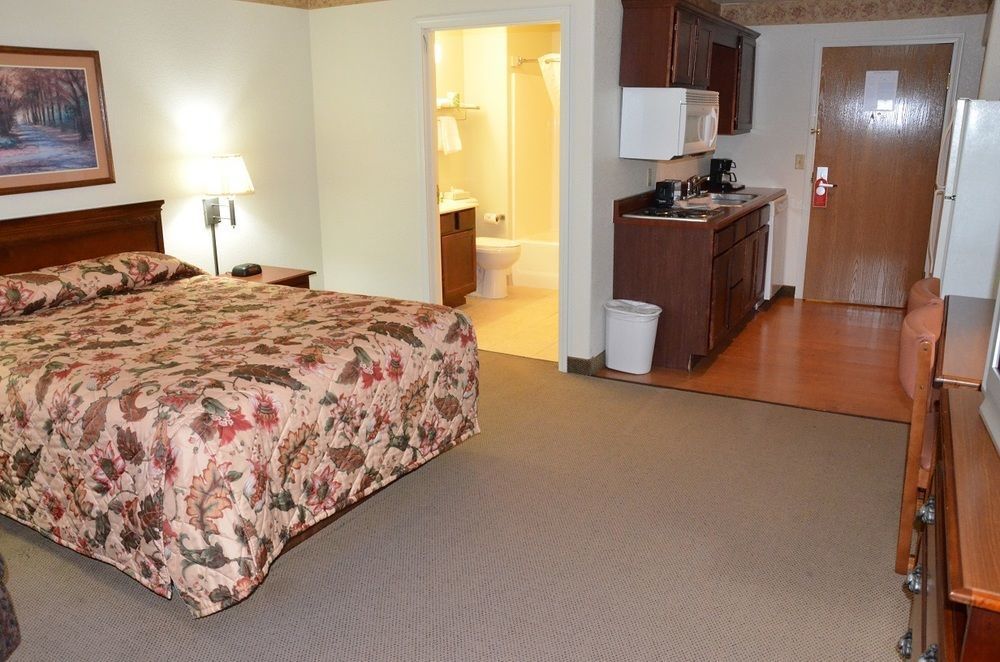 All Towne Suites 세인트 로버트 외부 사진